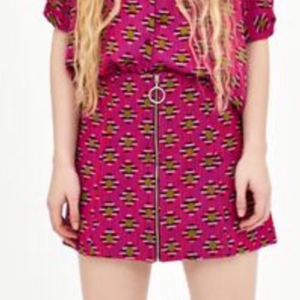 NEW!! Zara Geometric Print Skirt